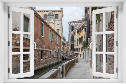 Fototapeta Naklejka Na Ścianę Okno 3D - Am Kanal in Venedig