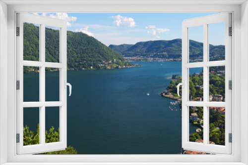 Fototapeta Naklejka Na Ścianę Okno 3D - overview on Cernobbio and Lake Como, Italy