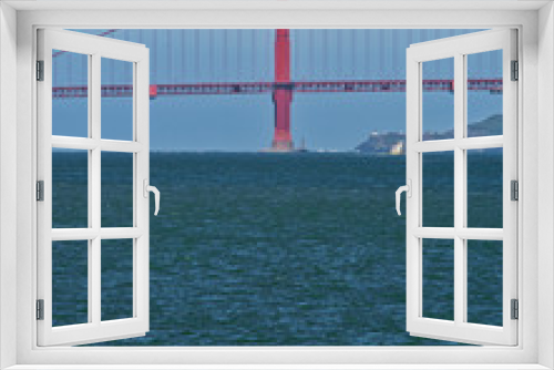 Fototapeta Naklejka Na Ścianę Okno 3D - Golden Gate's Profile