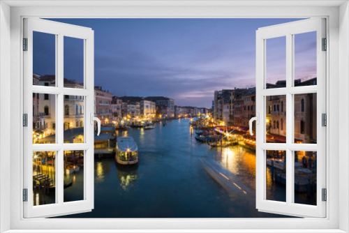 Fototapeta Naklejka Na Ścianę Okno 3D - Night Rialto Bridge Panorama in Venice, Italy