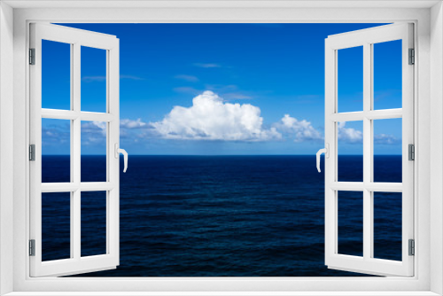 Fototapeta Naklejka Na Ścianę Okno 3D - View of the ocean from Wategos Beach, Byron Bay, New South Wales, Australia