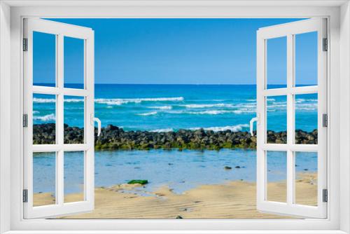 Fototapeta Naklejka Na Ścianę Okno 3D - Beach and sea scenery