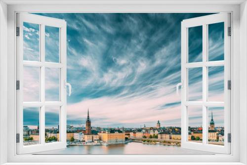 Fototapeta Naklejka Na Ścianę Okno 3D - Stockholm, Sweden. Scenic Famous View Of Embankment In Old Town Of Stockholm At Summer. Gamla Stan In Summer Evening. Famous Popular Destination Scenic Place And UNESCO World Heritage Site