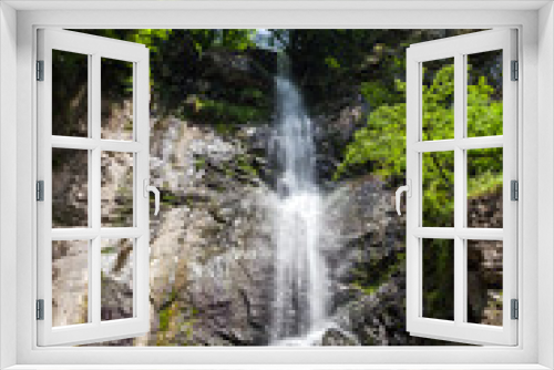 Fototapeta Naklejka Na Ścianę Okno 3D - Mountain river waterfall close up