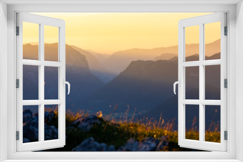 Fototapeta Naklejka Na Ścianę Okno 3D - Stimmungsvoller Sonnenuntergang, Ausblick, Berchtesgadner Alpen, Farben, Leuchten