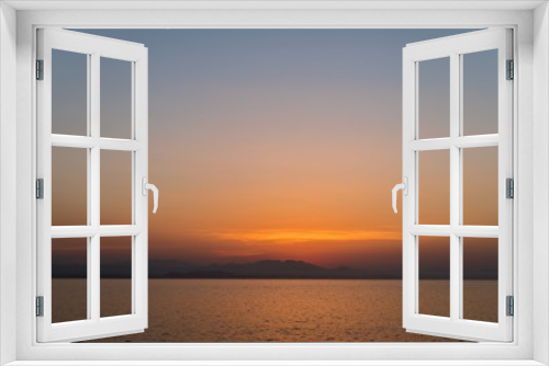 Fototapeta Naklejka Na Ścianę Okno 3D - Beautiful sunset over the horizon