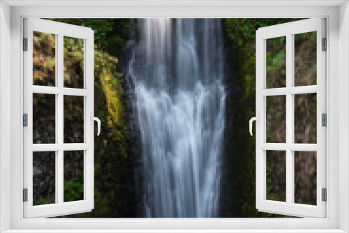 Fototapeta Naklejka Na Ścianę Okno 3D - oregon waterfall 