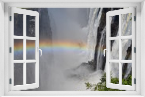 Fototapeta Naklejka Na Ścianę Okno 3D - Arco-íris na cascata