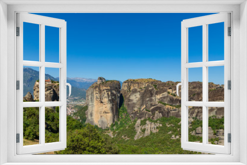 Fototapeta Naklejka Na Ścianę Okno 3D - The Meteora is a rock formation in Greece hosting one of the largest and most precipitously built complexes of Eastern Orthodox monasteries.