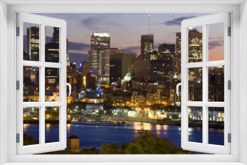 Fototapeta Naklejka Na Ścianę Okno 3D - Montreal skyline at dusk, Canada