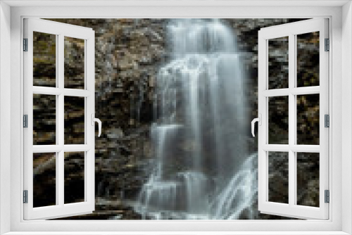 Fototapeta Naklejka Na Ścianę Okno 3D - Scorus waterfall, Valcea county, Romania