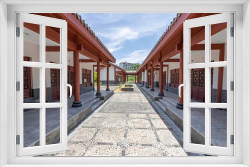 Fototapeta Naklejka Na Ścianę Okno 3D - entrance to the house in Wugong Temple, Haikoy, Hainan, China