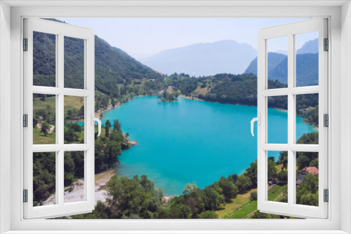 Fototapeta Naklejka Na Ścianę Okno 3D - Der türkisblaue Tennosee oberhalb des Gardasees in Italien