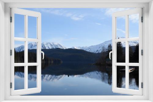 Fototapeta Naklejka Na Ścianę Okno 3D - USA, Alaska, Seward, Bear Lake