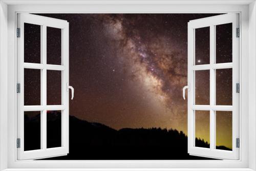 Fototapeta Naklejka Na Ścianę Okno 3D - Milky Way Over Mammoth Mountain