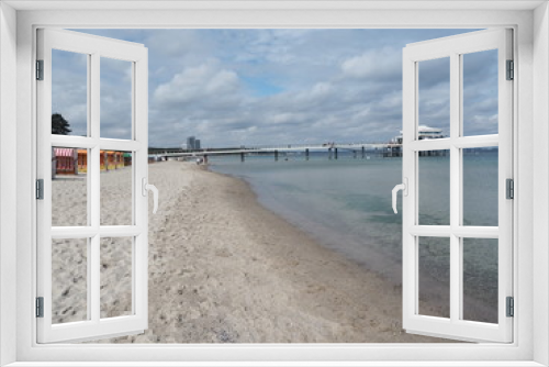 Fototapeta Naklejka Na Ścianę Okno 3D - Timmendorfer Strand – Strand, Strandkörbe und Seebrücke