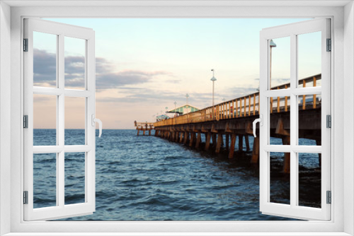 Fototapeta Naklejka Na Ścianę Okno 3D - Sunset at Lauderdale by the sea pier