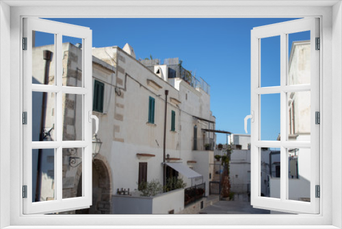 Fototapeta Naklejka Na Ścianę Okno 3D - colorful houses in Vieste, Apulia, Italy