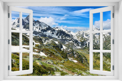 Fototapeta Naklejka Na Ścianę Okno 3D - Mountains range view to La Thuile valley, Italy