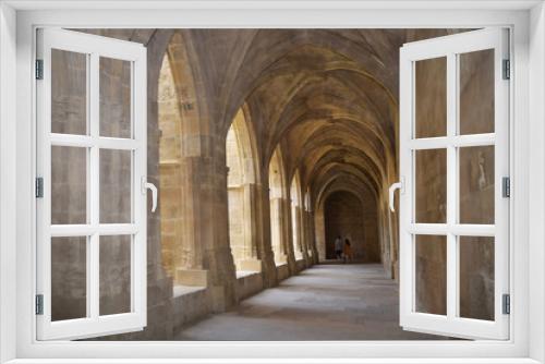 Fototapeta Naklejka Na Ścianę Okno 3D - Narbonne, cloître rénové basilique St Just St Pasteur, Aude, Occitanie