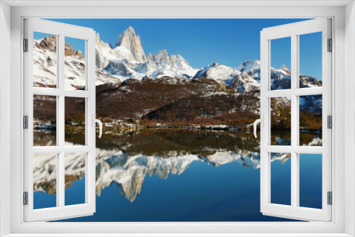 Fototapeta Naklejka Na Ścianę Okno 3D - Lake in the mountains. Patagonia, Argentina