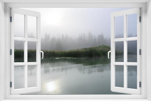 Fototapeta Naklejka Na Ścianę Okno 3D - Ambiance matinale sur le Doubs