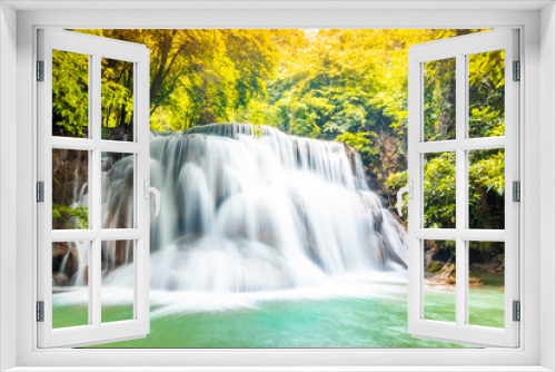 Fototapeta Naklejka Na Ścianę Okno 3D - Huai Mae Khamin Waterfalls in Tropical Rainforest at Kanchanaburi Province, Thailand