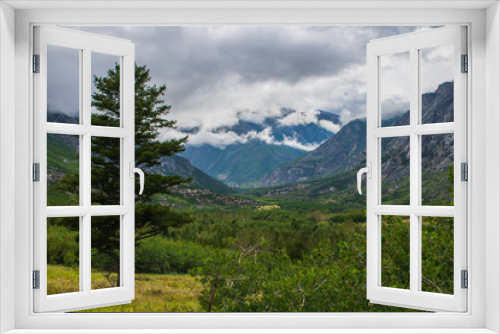 Fototapeta Naklejka Na Ścianę Okno 3D - Mountains in Clouds