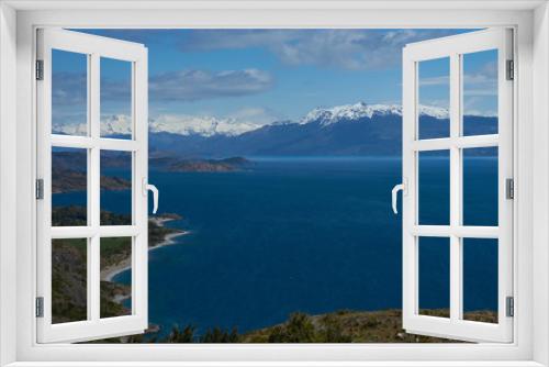 Fototapeta Naklejka Na Ścianę Okno 3D - Scenic landscape around Lago General Carrera in northern Patagonia, Chile