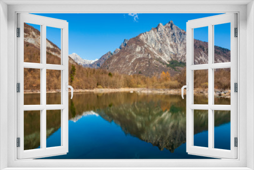 Fototapeta Naklejka Na Ścianę Okno 3D - Lake of Vedana in Italy