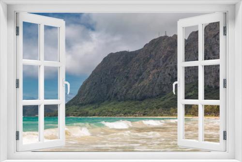 Fototapeta Naklejka Na Ścianę Okno 3D - Beautiful Waimanalo beach with turquoise water and cloudy sky, Oahu coastline, Hawaii
