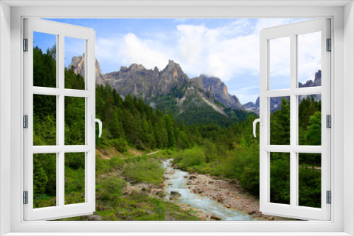 Fototapeta Naklejka Na Ścianę Okno 3D - Dolomiten mit Gebirgsbach, Südtirol, Italien