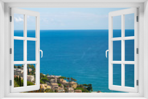 Fototapeta Naklejka Na Ścianę Okno 3D - Italienische Häuser vor dem Mittelmeer