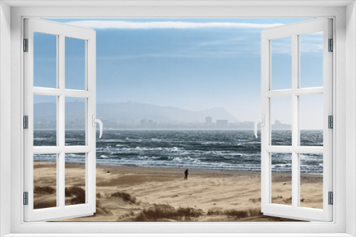 Fototapeta Naklejka Na Ścianę Okno 3D - Loneliness at sea in winter