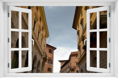 Fototapeta Naklejka Na Ścianę Okno 3D - Alte Hausfassaden in Siena