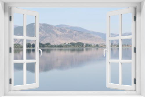 Fototapeta Naklejka Na Ścianę Okno 3D - Panorama of a mountain lake