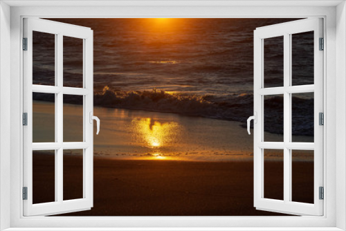 Fototapeta Naklejka Na Ścianę Okno 3D - Sunset reflection on the sand