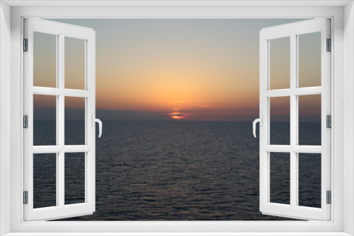 Fototapeta Naklejka Na Ścianę Okno 3D - Sunset at Sea