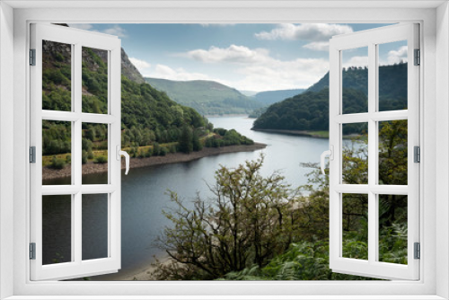 Fototapeta Naklejka Na Ścianę Okno 3D - Garreg-Ddu reservoir; Elan Valley; Rhayader; Mid-Wales;