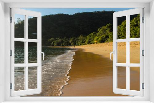 Fototapeta Naklejka Na Ścianę Okno 3D - Praia Vermelha do Sul, Ubatuba, Sao Paulo, Brazil - Paradise tropical beach with white sand, blue and calm waters, without people on a sunny day and blue sky of the Brazilian coast in high resolution