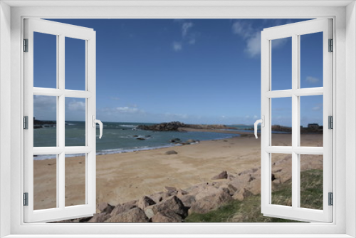 Fototapeta Naklejka Na Ścianę Okno 3D - rocks on a beach in brittany