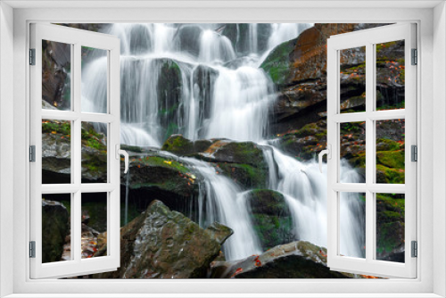 Fototapeta Naklejka Na Ścianę Okno 3D - Mountain waterfall in autumn forest