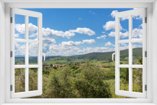 Fototapeta Naklejka Na Ścianę Okno 3D - Idyllic Italian rural landscape view