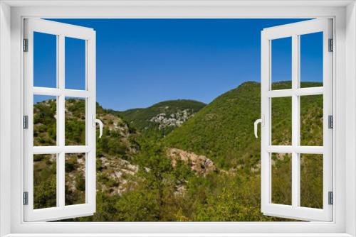 Fototapeta Naklejka Na Ścianę Okno 3D - Vista dal sentiero 208 dal villaggio di Baciardi all'eremo di Morimondo