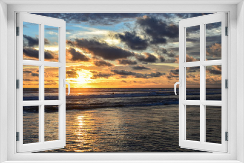Fototapeta Naklejka Na Ścianę Okno 3D - Beautiful bright  sunset