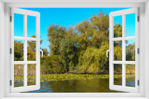 Fototapeta Naklejka Na Ścianę Okno 3D - Fishermen on boats in the Kushugum