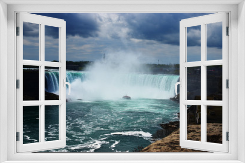 Fototapeta Naklejka Na Ścianę Okno 3D - Niagara Falls in full glory!