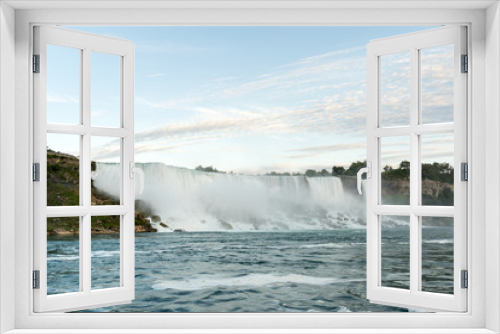 Fototapeta Naklejka Na Ścianę Okno 3D - Lanscape view of Niagara Falls from the Ontario, Canadian side