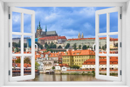 Fototapeta Naklejka Na Ścianę Okno 3D - The Metropolitan Cathedral of Saints Vitus in Prague