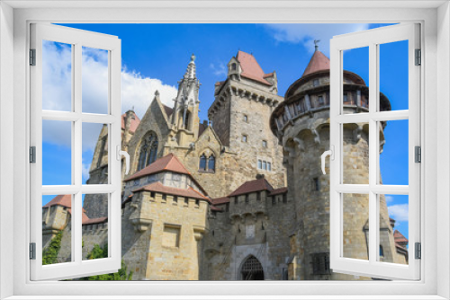 Fototapeta Naklejka Na Ścianę Okno 3D - Burg Kreuzenstein, an almost fairy tale like castle near Vienna Austria